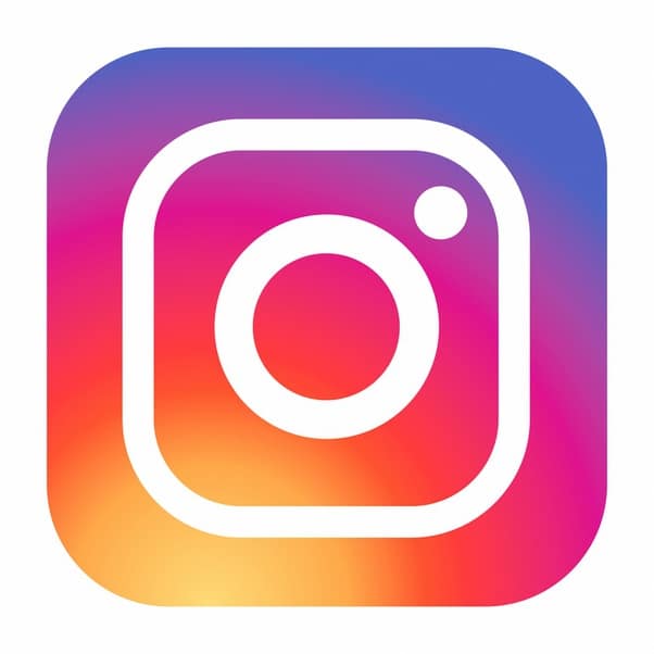 How long does Instagram account take to delete?